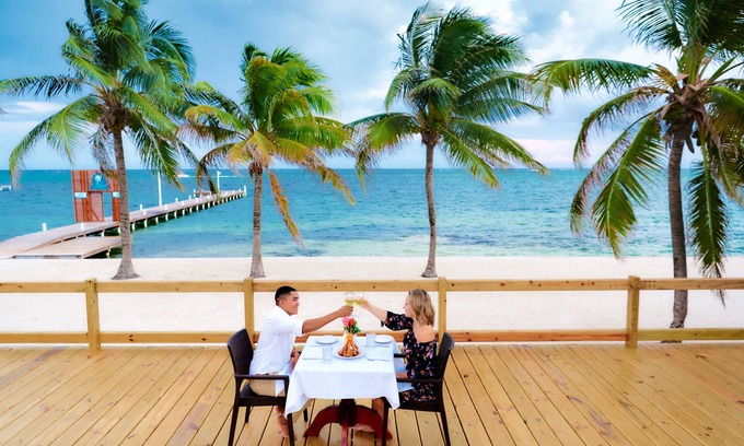 San Pedro Resort | Sunbreeze Hotel