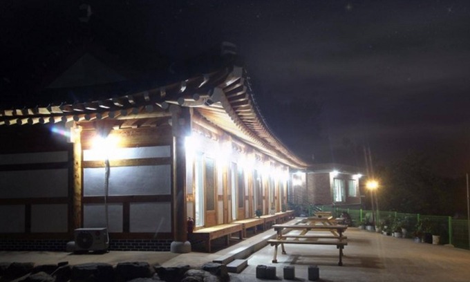 Tarimok House | Suncheon Bay Minsok Hanok Pension