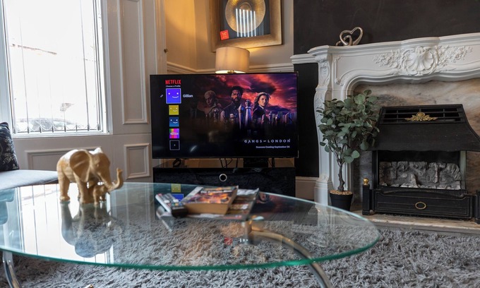 Sunderland House | Sunderland Top Rated Stay- Free Wi-fi, Free parking ,family/contractors