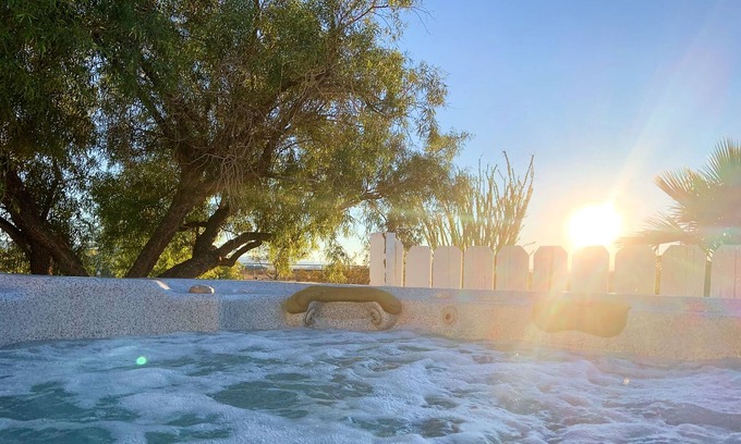 Joshua Tree Cottage | Sunfair Salvation - Secluded Skies of Joshua Tree
