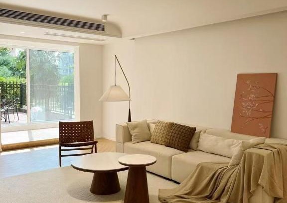Wantiguan Apartment | Sunny Abode创世纪花园 Deluxe three bedroom near Xujiahui