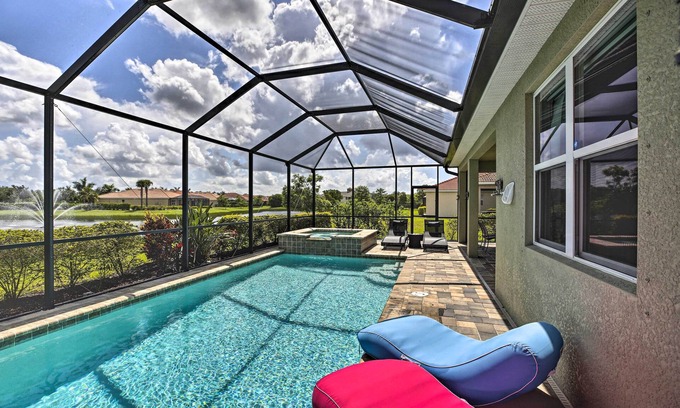 Fort Myers House | Sunny Ft Myers Abode w/Community Amenities!