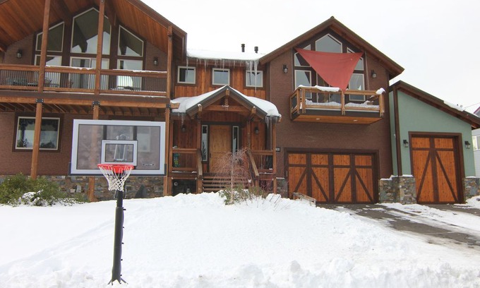 Mountain View Estates House | Sunny mountain Retreat REDUCED!!