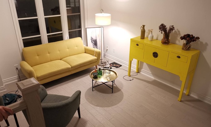 Central Erin Mills House | Sunny Serenity Home