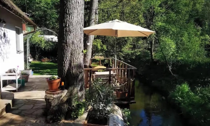 Petrov Ski Chalet | Sunny wooden house on creek, 30 minutes Prague