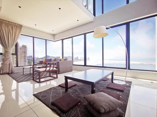Downtown George Town Apartment | Sunrise Gurney