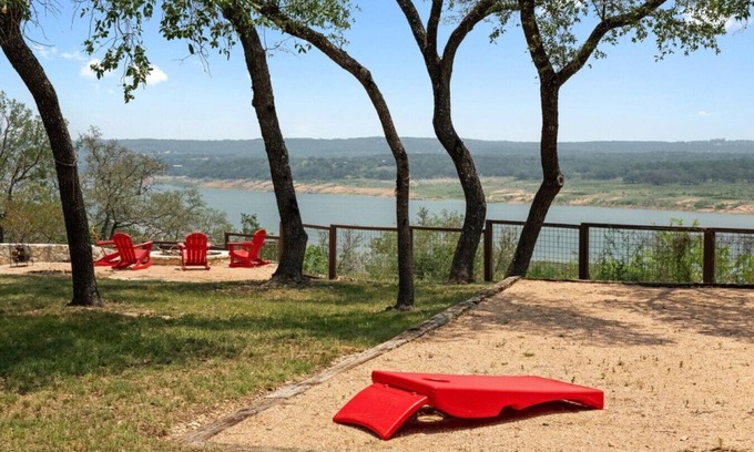 Spicewood Apartment | Sunrise Lodge on Lake Travis
