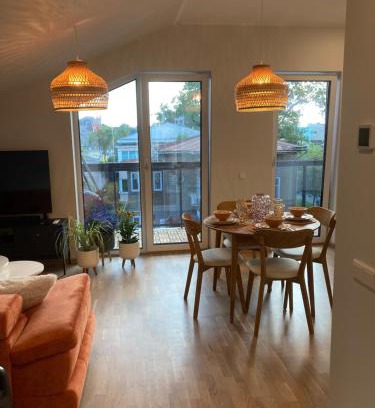 Viljandi Apartment | Sunset Apartment, rõduga korter uues majas!