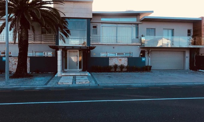 Sunset Beach House | Sunset Beach Guesthouse