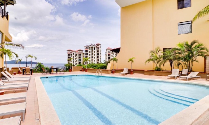 Playa Flamingo Hotel | Sunset Heights 302