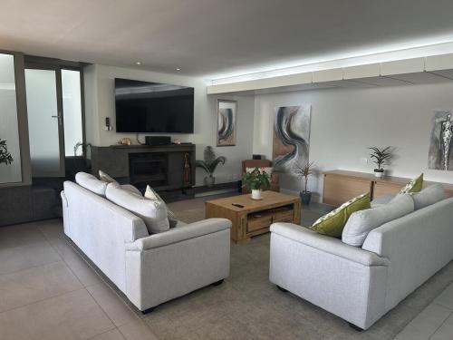 Cape Town House | Sunset Links Golf Estate home, walk to Beach