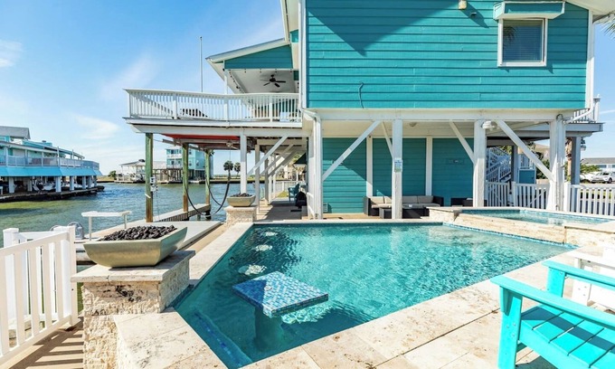 Jamaica Beach House | Sunset Oasis - Canal home with private pool