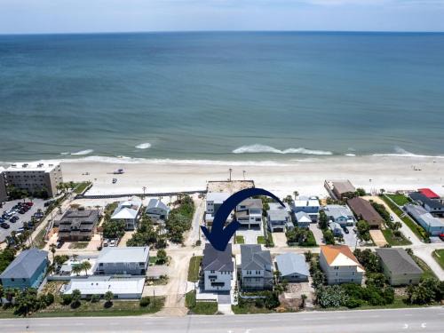 New Smyrna Beach Apartment | Sunset Oasis - Luxury Pool Home - 350 Feet to the Beach