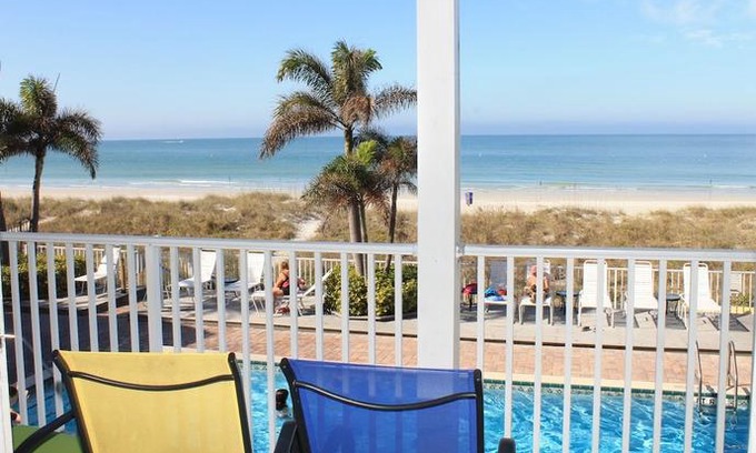 Indian Rocks Beach House | Sunset Paradise 11