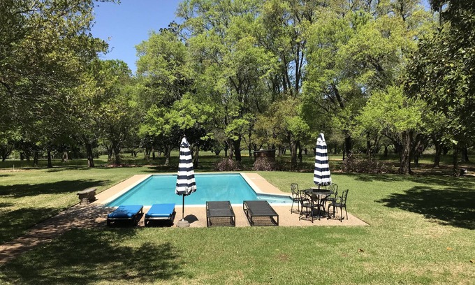 Hempstead House | Sunset Ridge