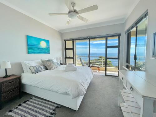 De Kelders Apartment | Sunset View at Whale Cove