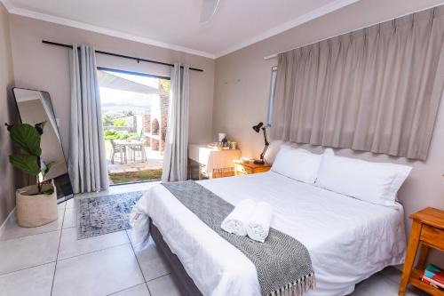 Stellenbosch House | Sunset View