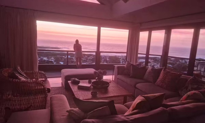 Cape Peninsula Villa | Sunset Villa Scarborough with Pool and Garden