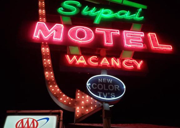 Seligman Hotel | Supai Motel