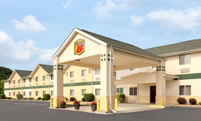 Athens Hotel | Super 8 by Wyndham Athens