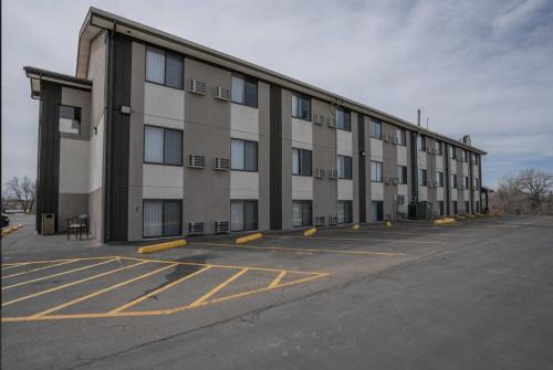 Miles City Hotel | Super 8 by Wyndham Miles City