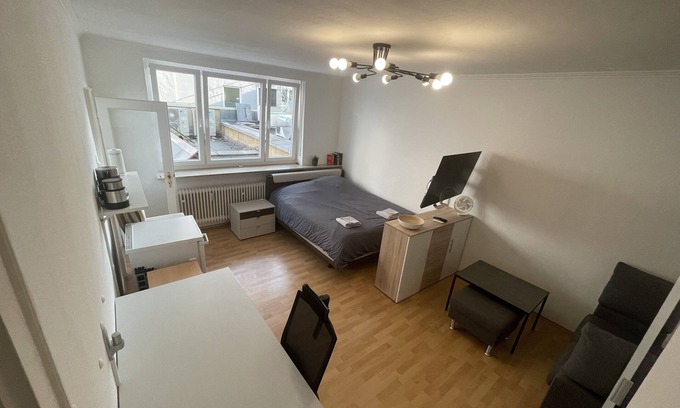 Ludwigsvorstadt-Kliniken Apartment | Super central Munich 1 room flat - everything in walking distance