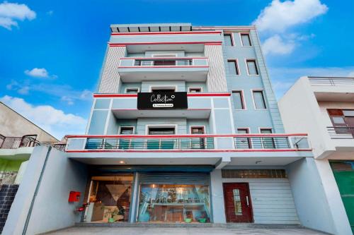 Alipur Hotel | Super Collection O Alipur Narela