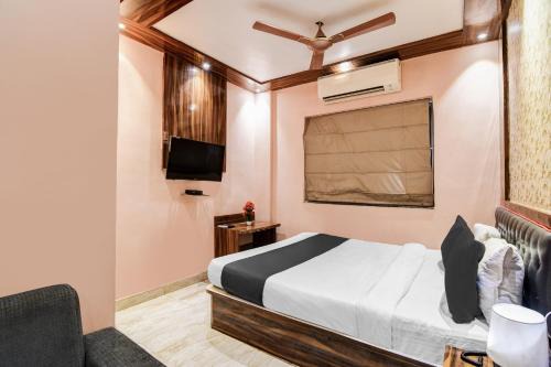 Ballygunge Hotel | Super Collection O Park Circus