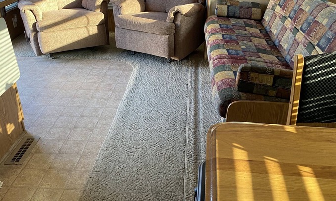 Drexel Heights House | Super saver 5th wheel- near casinos shopping