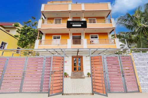 Kuilapalayam Hotel | Super Townhouse Auroville Beach Formerly De Heritage
