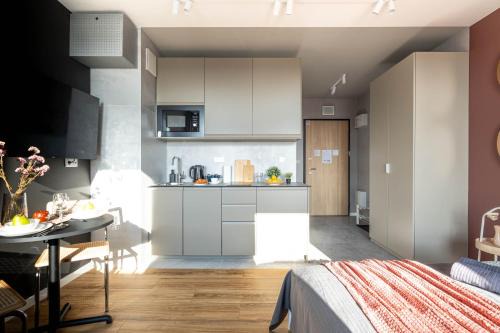 Wlochy Apartment | SuperApart Wiktoryn 234