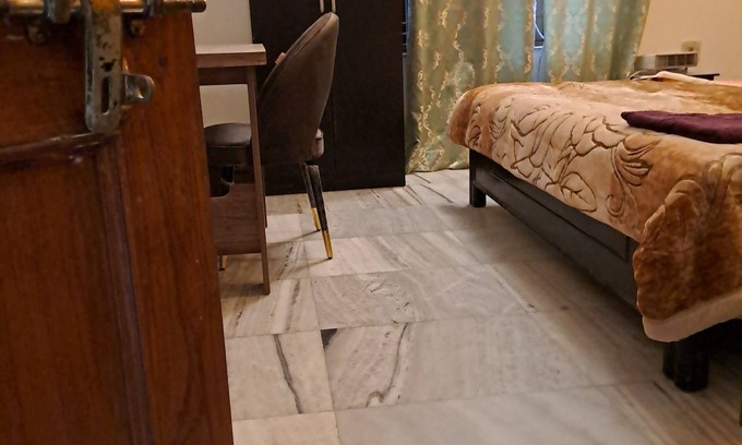 Allahabad House | Superb bungalow stay at Prayagraj