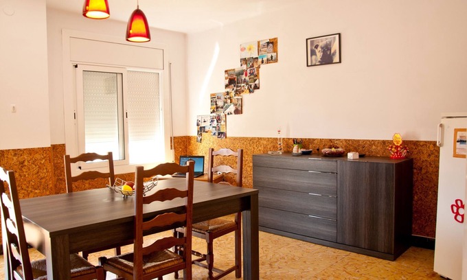 Pineda de Mar Apartment | Superb apartment 200 meters from the beach. parking, all amenities nearby