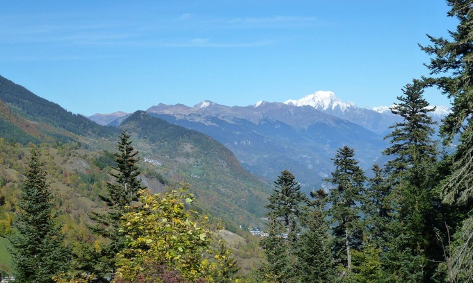 Les Varcins Ski Chalet | Superbly renovated Savoyard Farmhouse - 10 min drive from 3 Valleys Ski Area