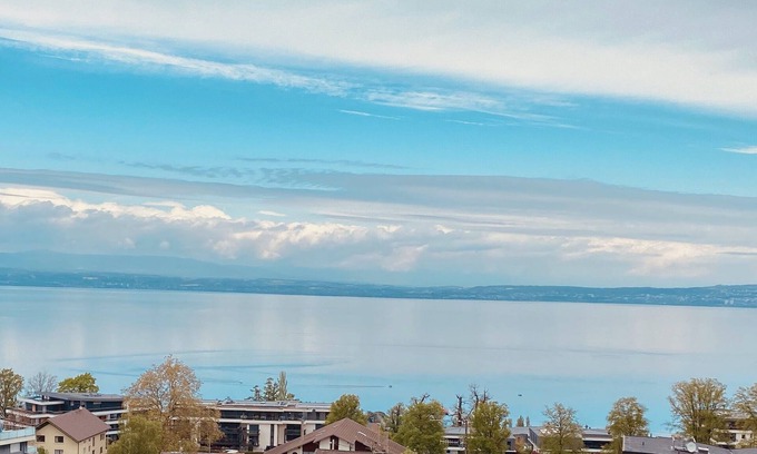 Evian-les-Bains Apartment | Superb lake view-T3 apartment with parking -Ideally located