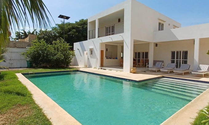 Saly Villa | Superb Modern Villa with 3 bedrooms and private pool in the heart of SALY