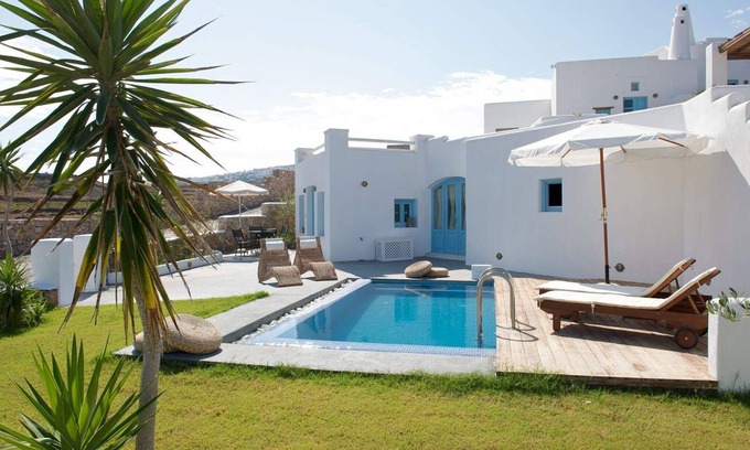 Kamari Villa | Superb Santorini Villa | 1 Bedroom | Villa Erato | Wonderful Aegean Sea Views.