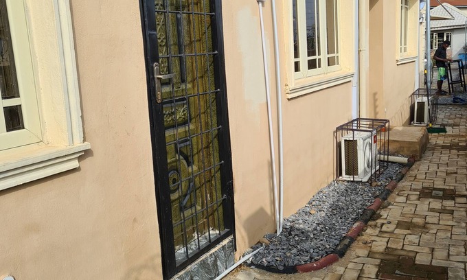Ibadan Apartment | Superb self contained One bed BQ apt Oluyole Akala express road Ibadan
