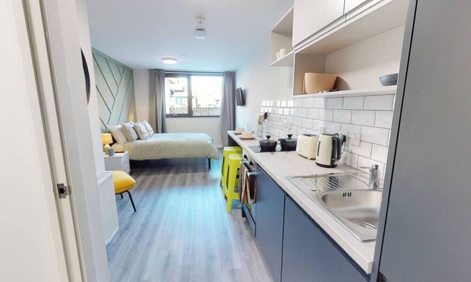 Middlesbrough Apartment | Superb Studio Apartment - 004