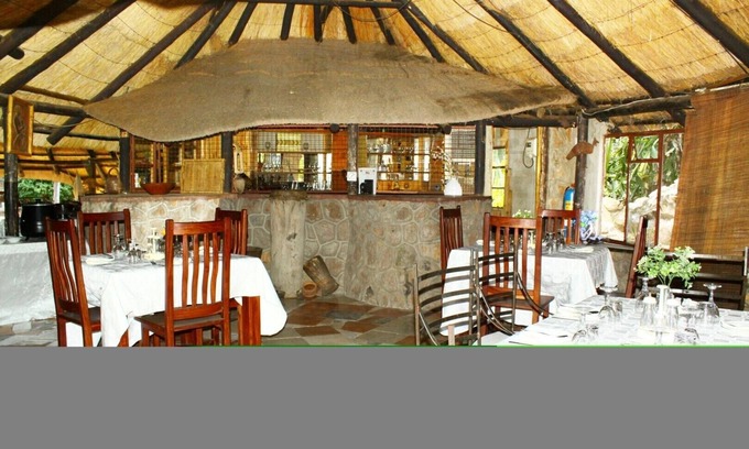 Bulawayo House | Superb tropical setting 2