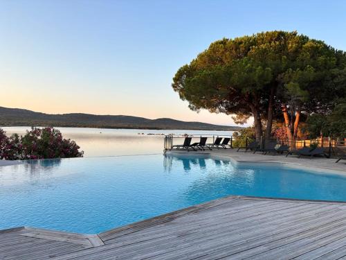 Pianotolli-Caldarello Apartment | Superbe T2 les pieds dans l'eau