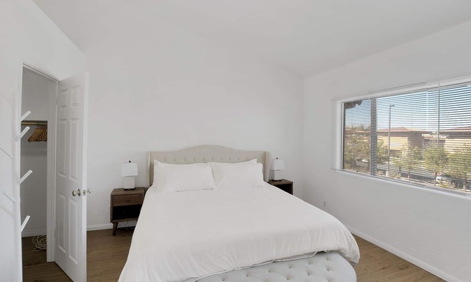 Spring Valley Apartment | Superhost 5 Star ⭐️ Service Spacious 1 Bedroom