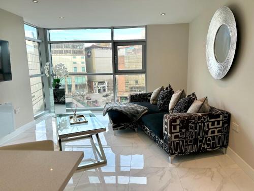 Cardiff City Centre Apartment | Superior Apartment In Cardiff City Centre