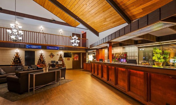 Black River Falls Hotel | SureStay Plus Hotel by Best Western Black River Falls