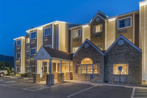 Keyser Hotel | SureStay Plus Hotel by Best Western Keyser