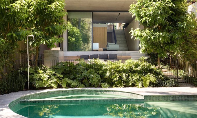 Clovelly House | Surfside Clovelly by Contemporary Hotels