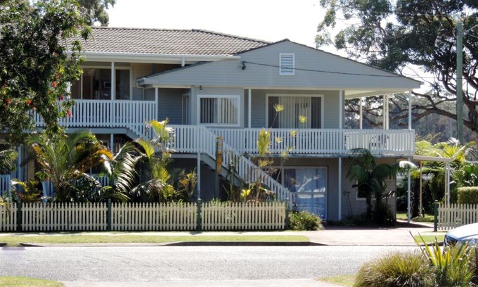 Sussex Inlet Hotel | Sussex Shores