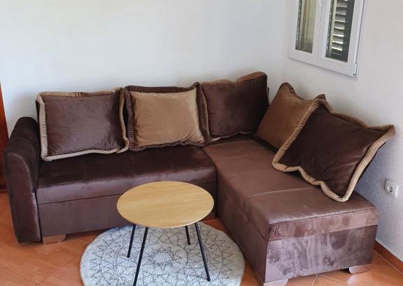 Sutomore Apartment | Sutomore apartments Anika