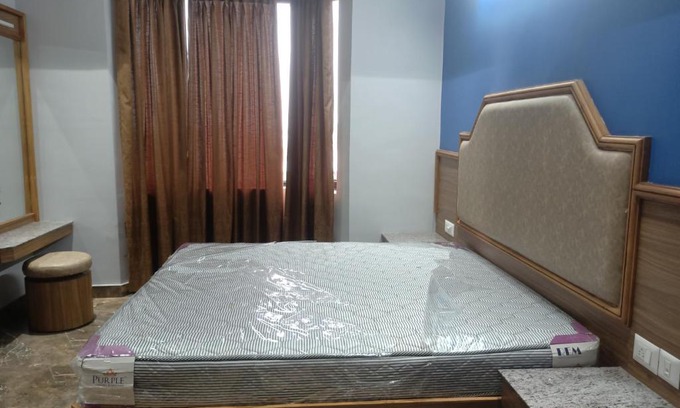 Madurai Cabin | SVK LODGING AND BOARDING