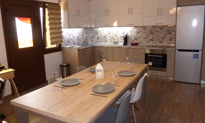 Agios Nikolaos House | sweet home haido